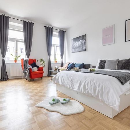 Yeshello Vienna Central Station Apartment Luaran gambar