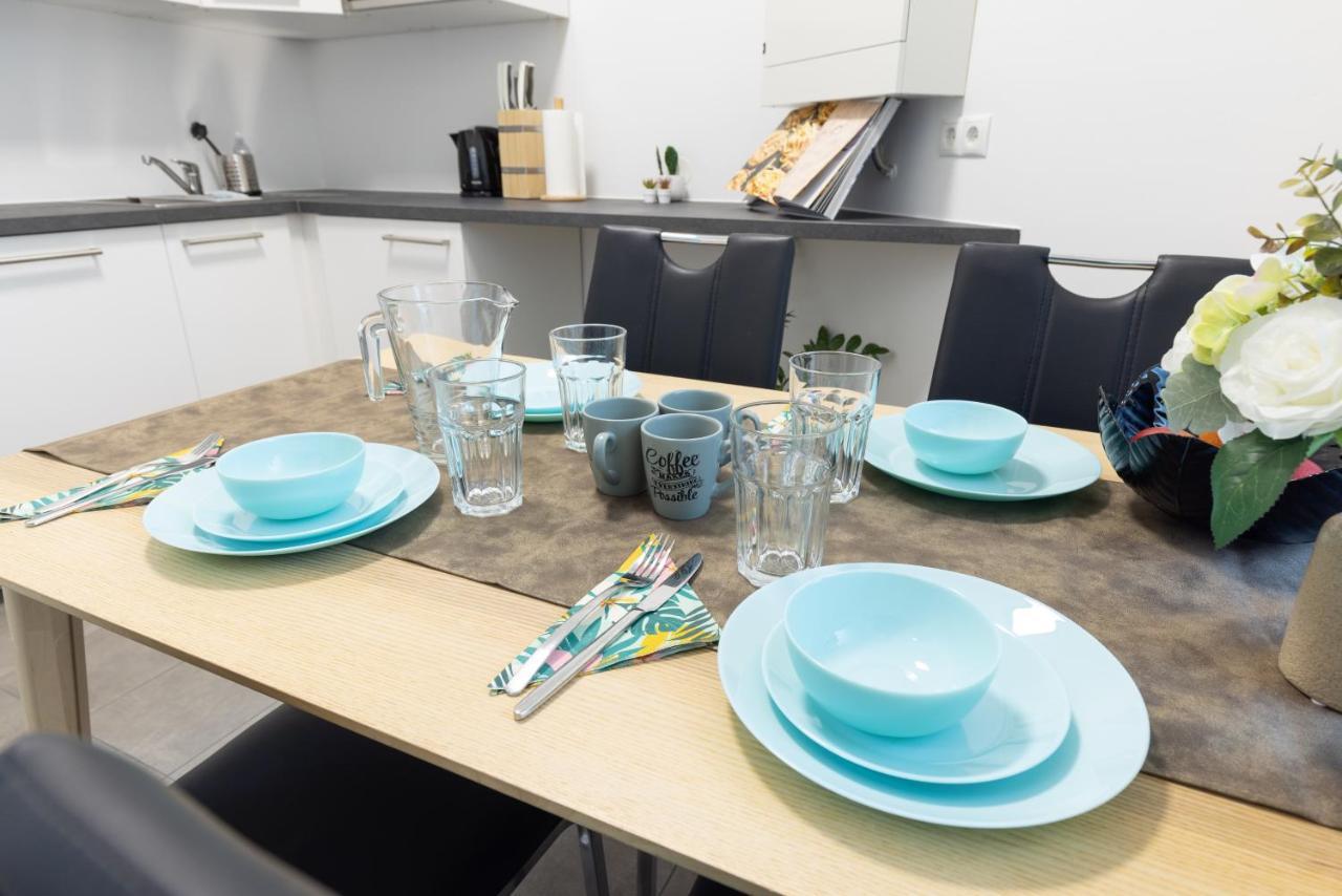 Yeshello Vienna Central Station Apartment Luaran gambar